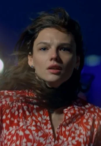 Под одним дождем 1-2, 3, 4 серия турецкий сериал на русской озвучке смотреть онлайн бесплатно